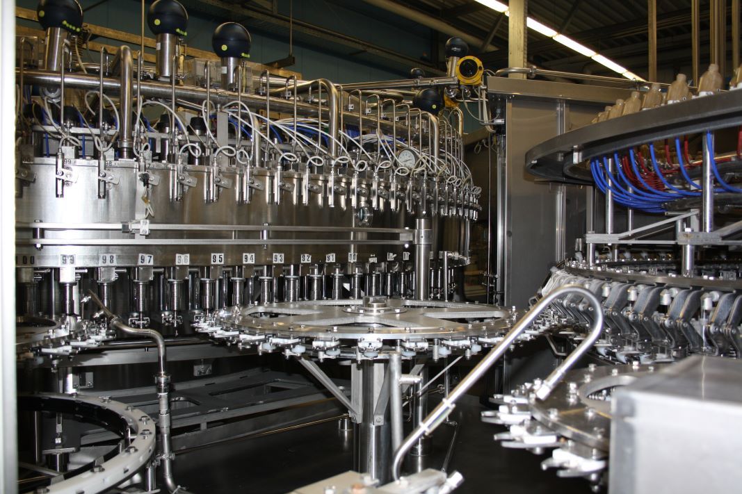 Bottling and canning lines